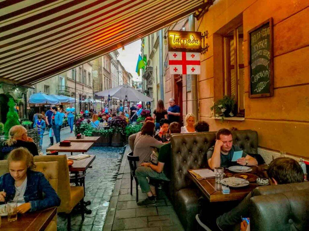 Restaurante Tamada em Lviv. Comida da Geórgia, uma das nossas preferidas