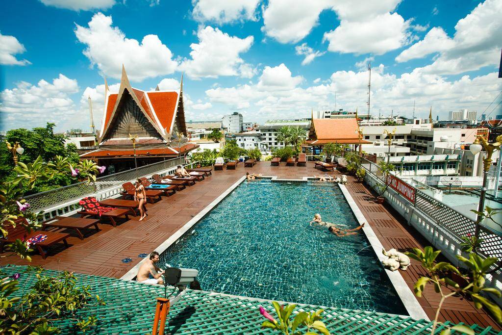 Hotéis com piscina em Bangkok – Onde ficar na capital da Tailândia