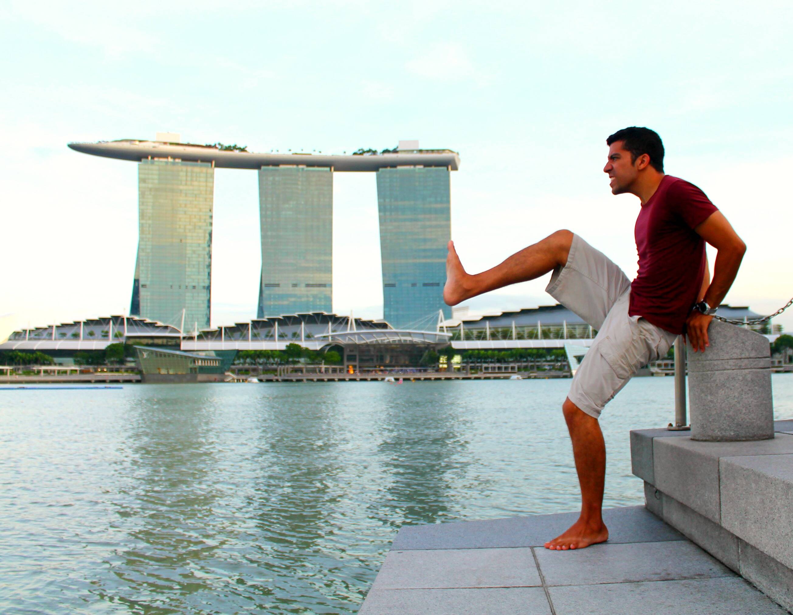 Brincando com um dos ícones de Singapura, o Marina Bay Sands Hotel. Onde ficar em Singapura