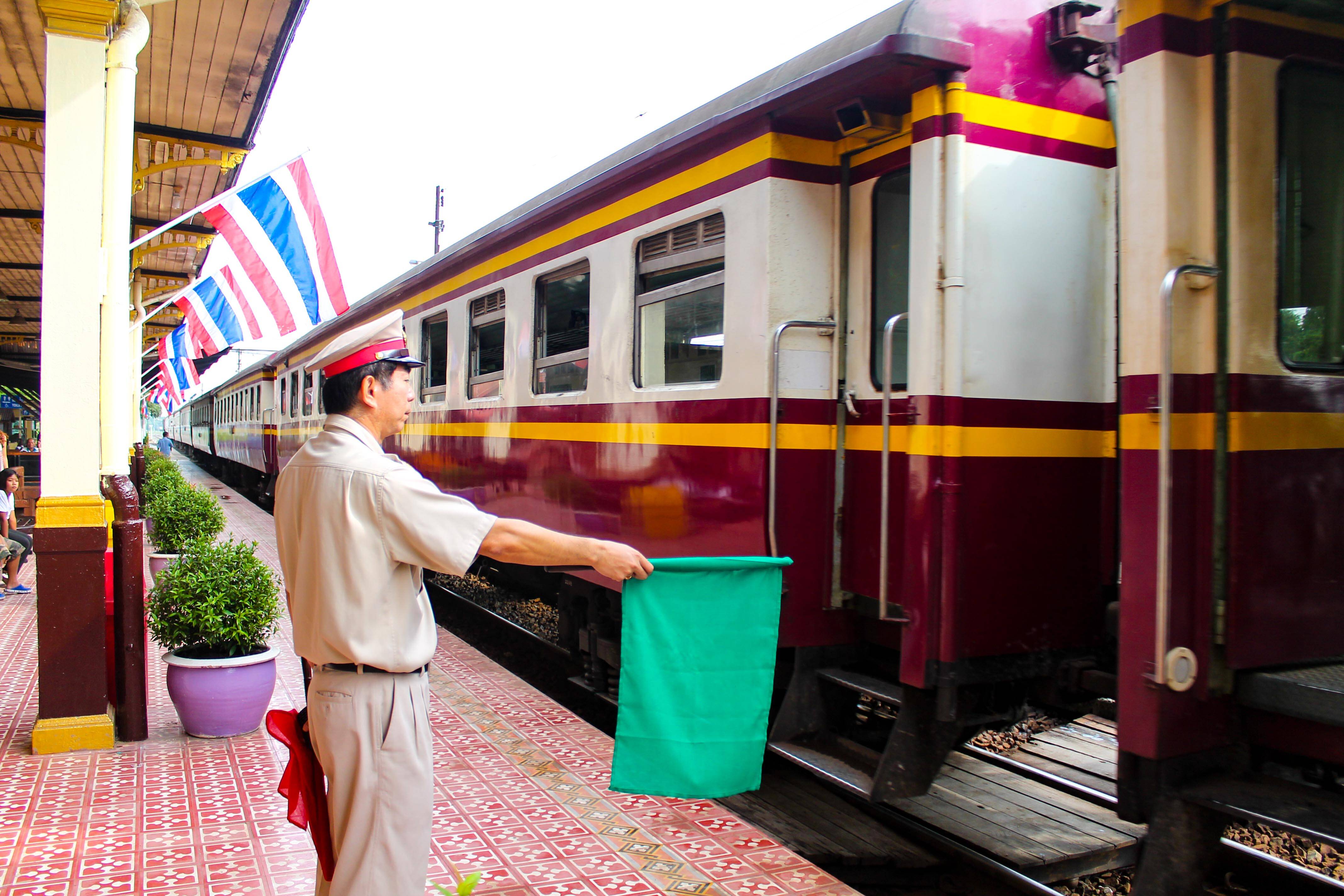 12Go Asia - trem na Tailândia - transporte pelo Sudeste Asiático